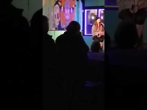"Hey Girl" Live at Hodi's Half Note 