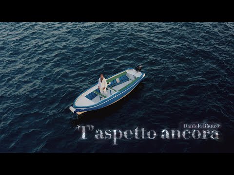 DANIELE BIANCO - T' aspetto ancora ( Davide Chianese ) video ufficiale