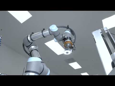 Introducing Dextro™: The World’s First Cobot for the Semiconductor Industry