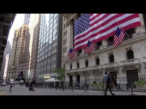 華爾街因民主黨推動的經濟刺激希望而創下新高。 (Wall Street tops new highs on Democrat-driven stimulus hopes)