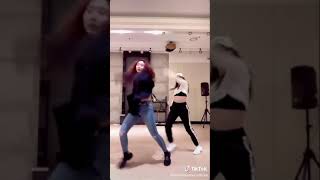Download lagu DITA x DENISE SECRET NUMBER DANCE UP-CARDI B [TIKTOK UPDATE] mp3