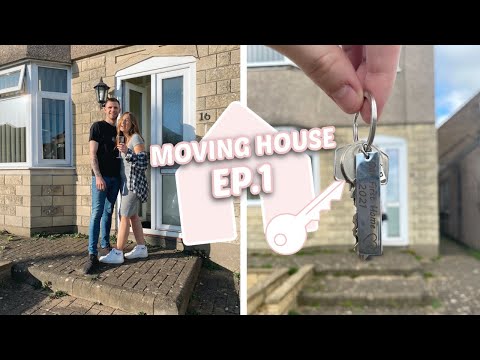 MOVING HOUSE EP.1| packing up, getting the keys & first night in the new house...eek
