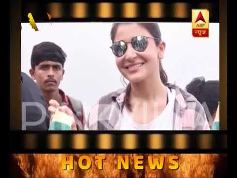 Anushka Sharma cleans Versova beach for Swachh Bharat campaign