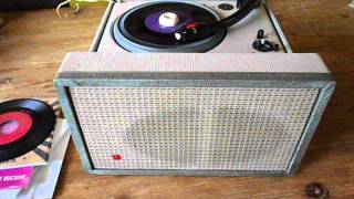 Faron Young  "I'll Be Satisfied With Love" Capitol 3549.