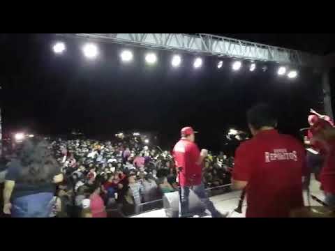 BANDA REPOKITOS la Reyna del Mayo!!pequeña!!!