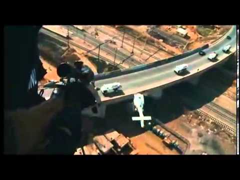 District 9 - Bande Annonce VF