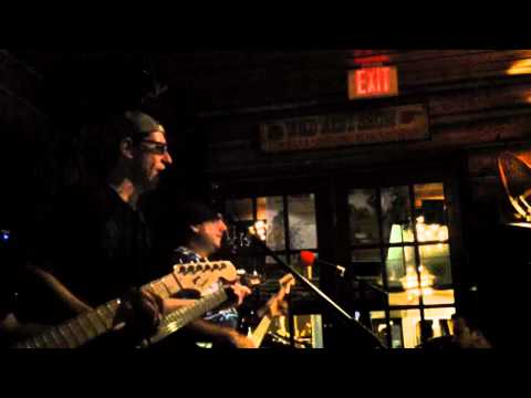 AZPB Live at MOE's - Cover of Sweet Child O'Mine