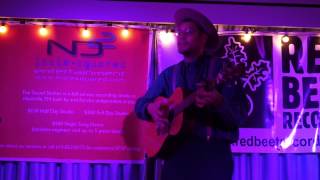 Dom Flemons "Hot Chicken"