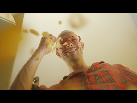 Adi Nowak x Miyo - Śniadanie w Massachusetts