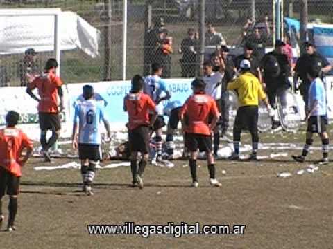 Partido entre Atlético y Sarmiento de Ameghino es suspendido por incidentes