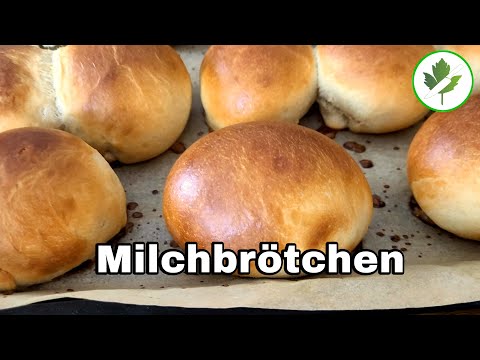 Lockere, luftige Milchbrötchen, perfekt fürs Frühstück