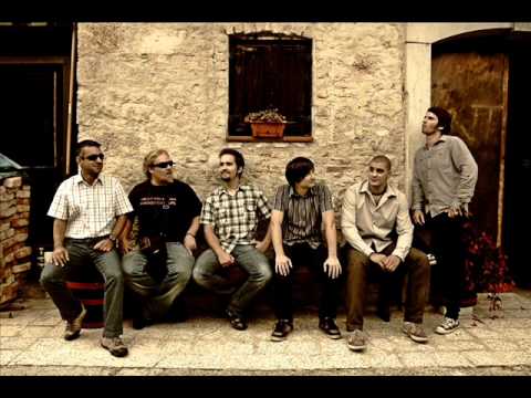 Primož Turk & Skrajneži - Poletje na školjki