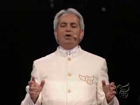 Benny Hinn sings "Jesus, Name Above All Names"