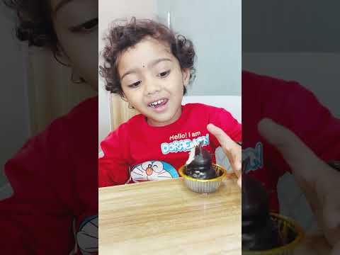 Anusha ko mila Teddy Bear Wali Cake 🥰😍 #music #ytshorts #cutebaby #cute #shortsviral