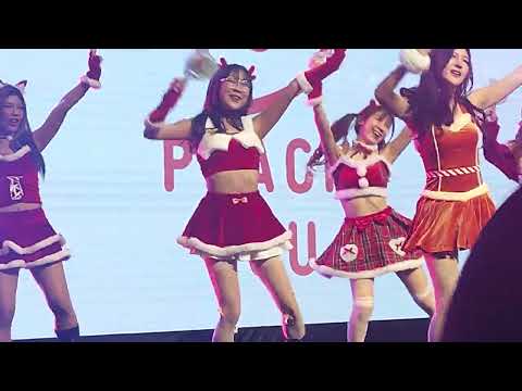 231224 (Endu Fancam) Peach You - Kissing You @ TGG Festival 2023 - The Market Bangkok