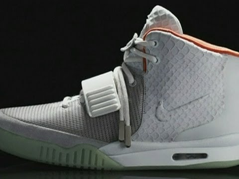 Kanye West shoes: Fans queue for weeks to get hold of 'Air Yeezy II'