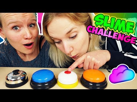 DRÜCK NICHT DEN FALSCHEN KNOPF SCHLEIM CHALLENGE - Kathi VS Nina - Don't push the wrong button Slime