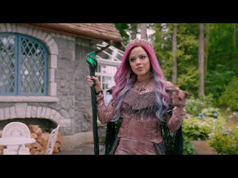 Audrey Curses Mal Old Descendants 3 scene