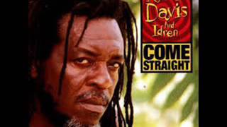 Ronnie Davis - Strange Things -