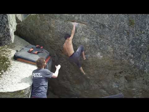Kirkwood- Demon On A Leash V9/10