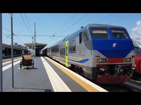 Treno Regionale+Locomotore E464.042 Regionale 5560 Reggio di Calabria Centrale-Cosenza