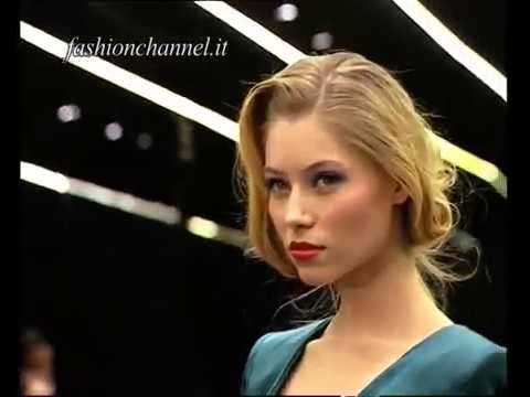 "Lorenzo Riva" Autumn Winter 10 11 Milan 3 of 4 pret a porter women by FashionChannel