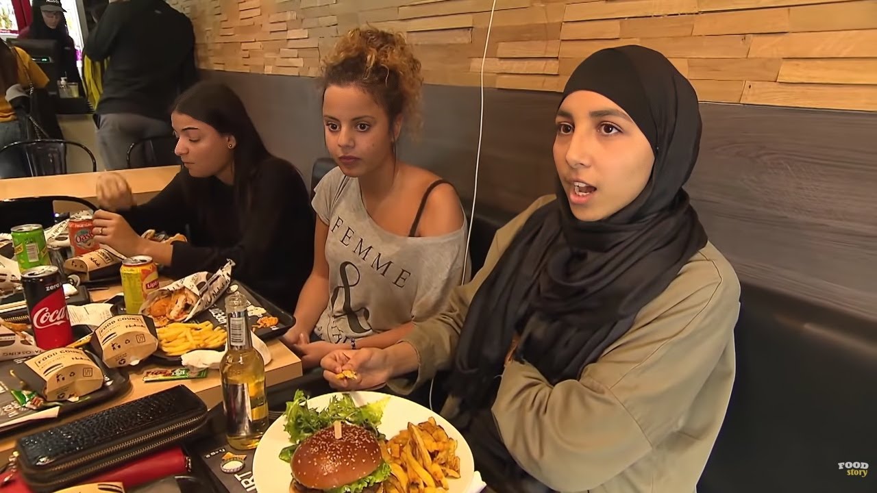 Watch Le business du halal Now Le business du halal