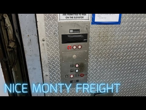 Very Nice Montgomery Hydraulic Freight Elevator | Vancouver Mall | Vancouver, WA