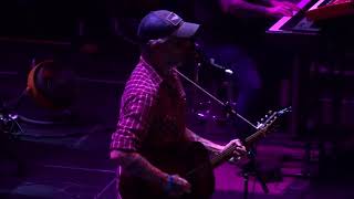 Lucero - &quot;Loving&quot;