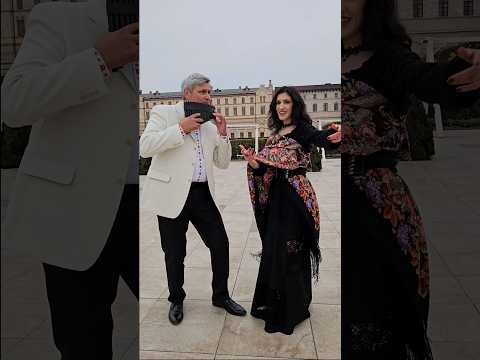 🎊 #Premieră "La Mulți Ani!" - @constantinmoscoviciofficial și @andreeajosan4129