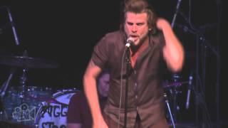 Beasts of Bourbon - I Don't Care (Live in Sydney) | Moshcam