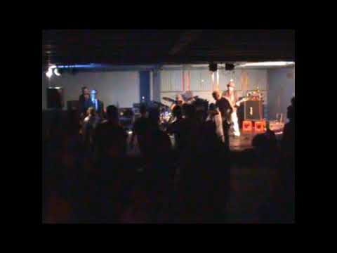 WKZ PolitessenVerdreschen ImHausLu