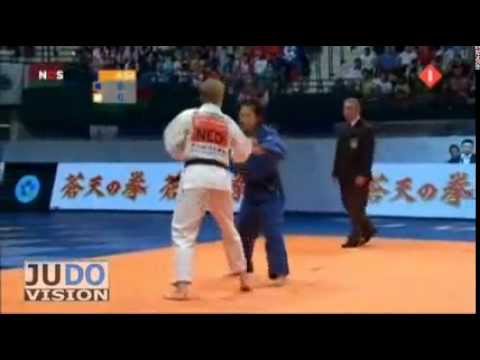 JUDO 2009 World Championships: Yoshie Ueno 上野順恵 (JPN) - Elisabeth Willeboordse (NED)