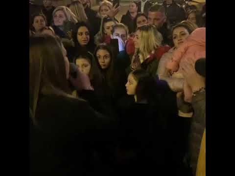 Anna Orefice Abbracciame