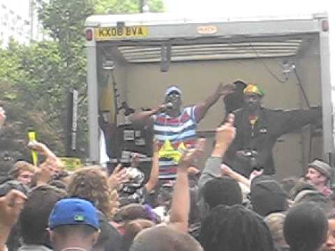 Jah Observer Sound System@Notting Hill Carnival 2011