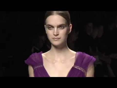 Alberta Ferretti Women's Wear Runway Fall/Winter 2012-13 by Trendstop.com