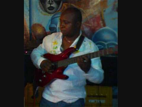 Fofana Moulady & Extra Musica: Faux camarade