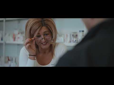 Kocsis Janika - Plébános úr (Official Music Video)