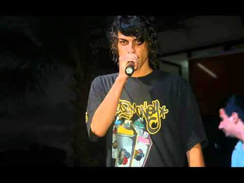 De'quell - Sakin Değilim