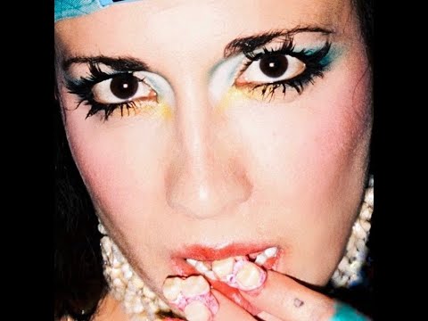 Sizzy Rocket - (You Drive Me) Crazy