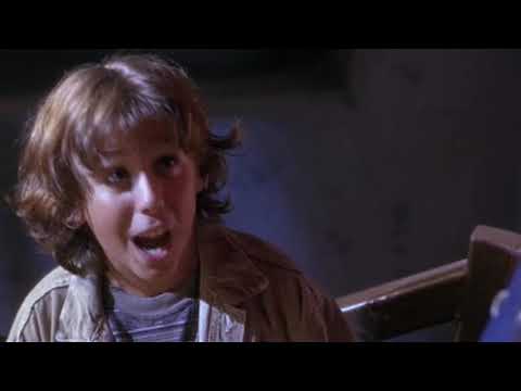 Exciting! Kazaam sang and danced at the evening party of a music firm