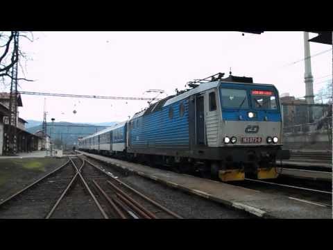 Odjezd vlaku Os 6415 (ČD 163.073) - Ústí nad Labem-Střekov, 21. 3. 2013