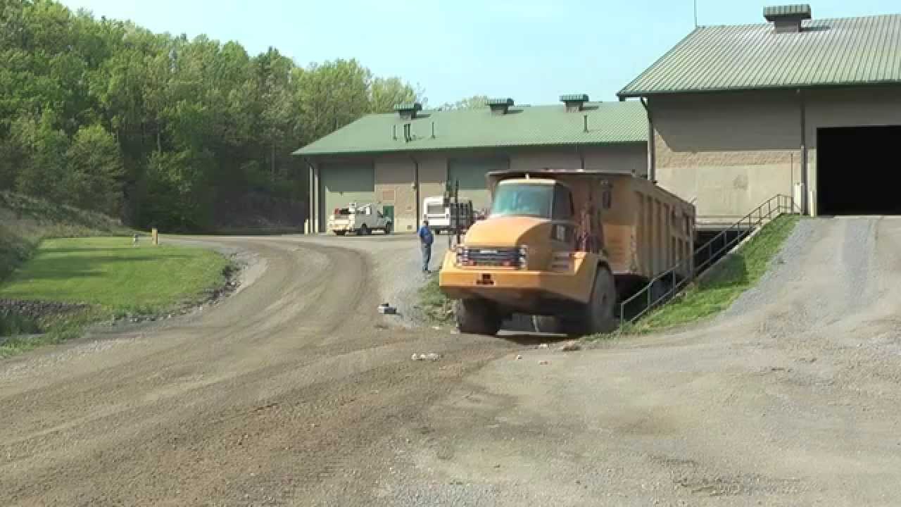 Smith Gap Landfill Depends on Cat® Articulated Truck