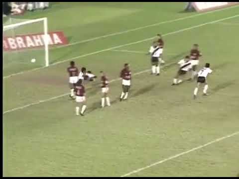 Aguinaldo Luiz Sorato (Vasco) - 02/05/1991 - Vasco 3x2 Atlético-PR - 1 gol