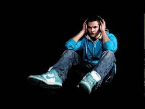 Fadrc Feat. Cazzy - VIRTUÁLNÍ SVĚT