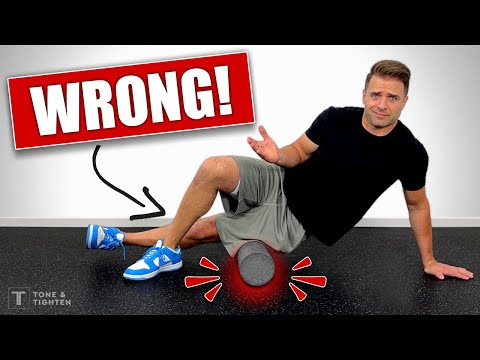 How To Foam Roll Your IT Band The RIGHT Way [Fast Knee Pain Relief!]
