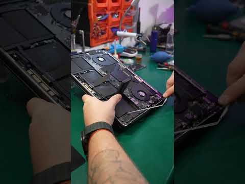 MacBook Pro M3 Запах Гарри!