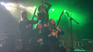 Richard Dawson &amp; circle. Boiler shop. Newcastle. 12.7.22. Check out the human sphere at the end