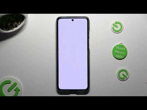 How to Change Font Style on Motorola Razr 40