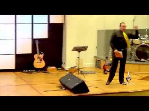 Pr Jackson Antônio -  Eu sou o que Ele diz que eu sou.